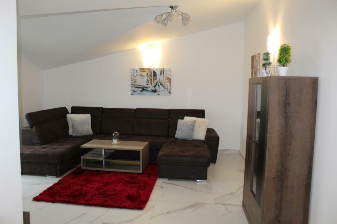 דירות Casa Rados פאז'אנה מראה חיצוני תמונה