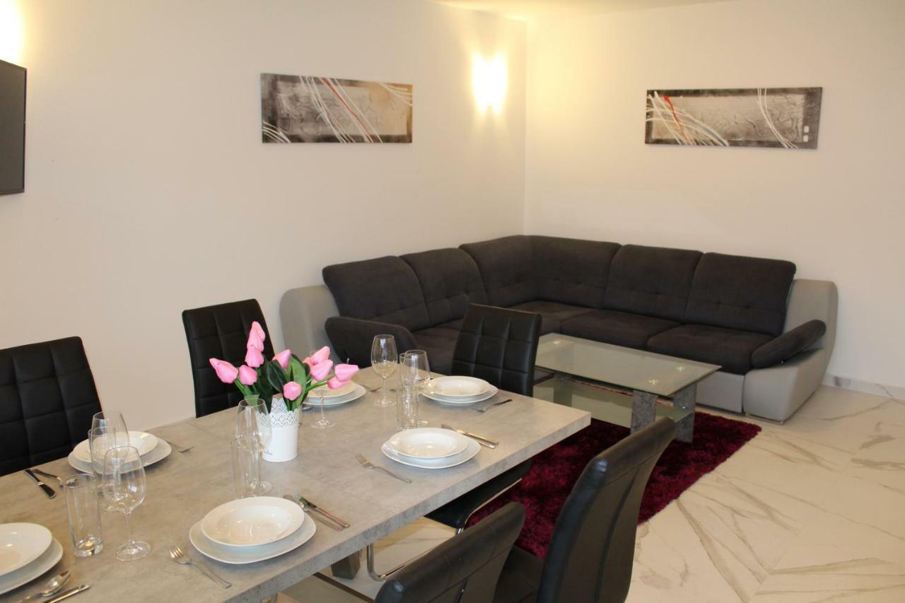 דירות Casa Rados פאז'אנה מראה חיצוני תמונה