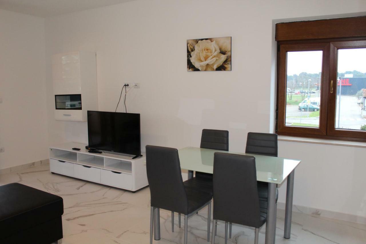 דירות Casa Rados פאז'אנה מראה חיצוני תמונה
