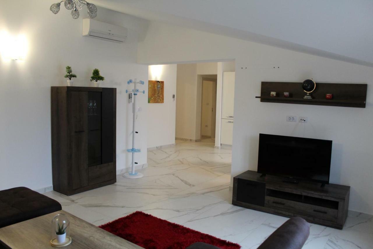 דירות Casa Rados פאז'אנה מראה חיצוני תמונה
